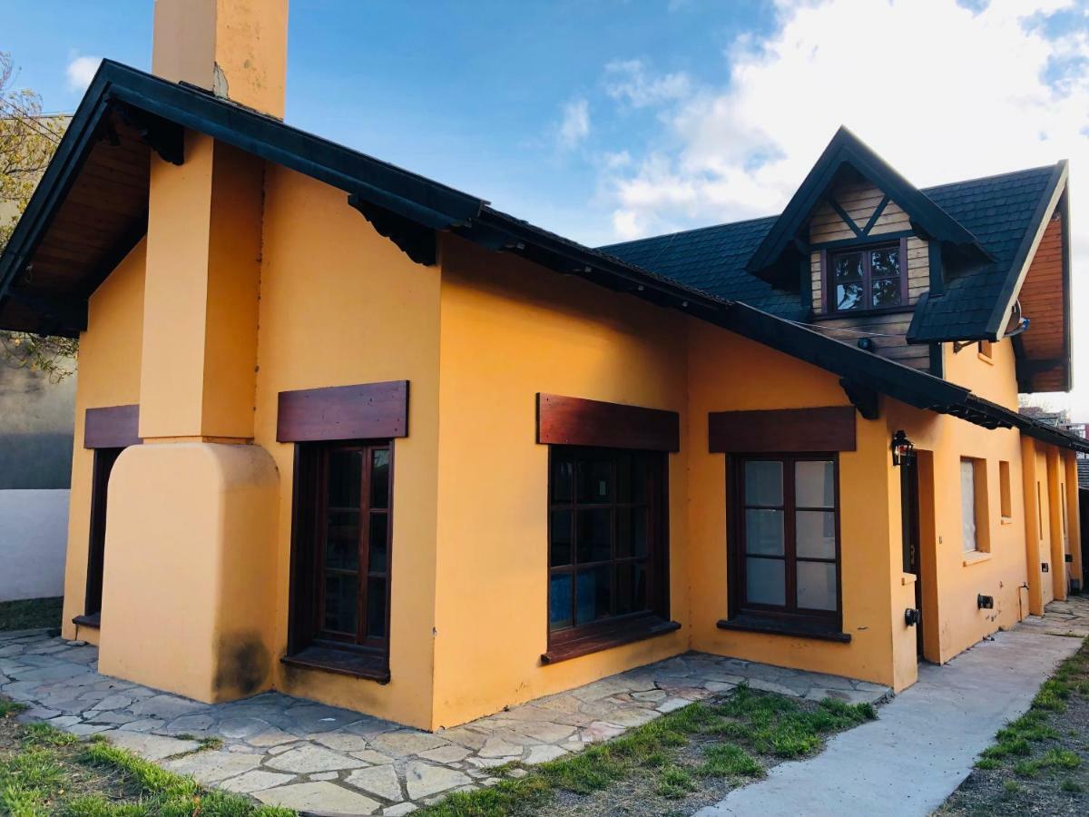 Hostel Olimpo House San Carlos de Bariloche Exterior photo